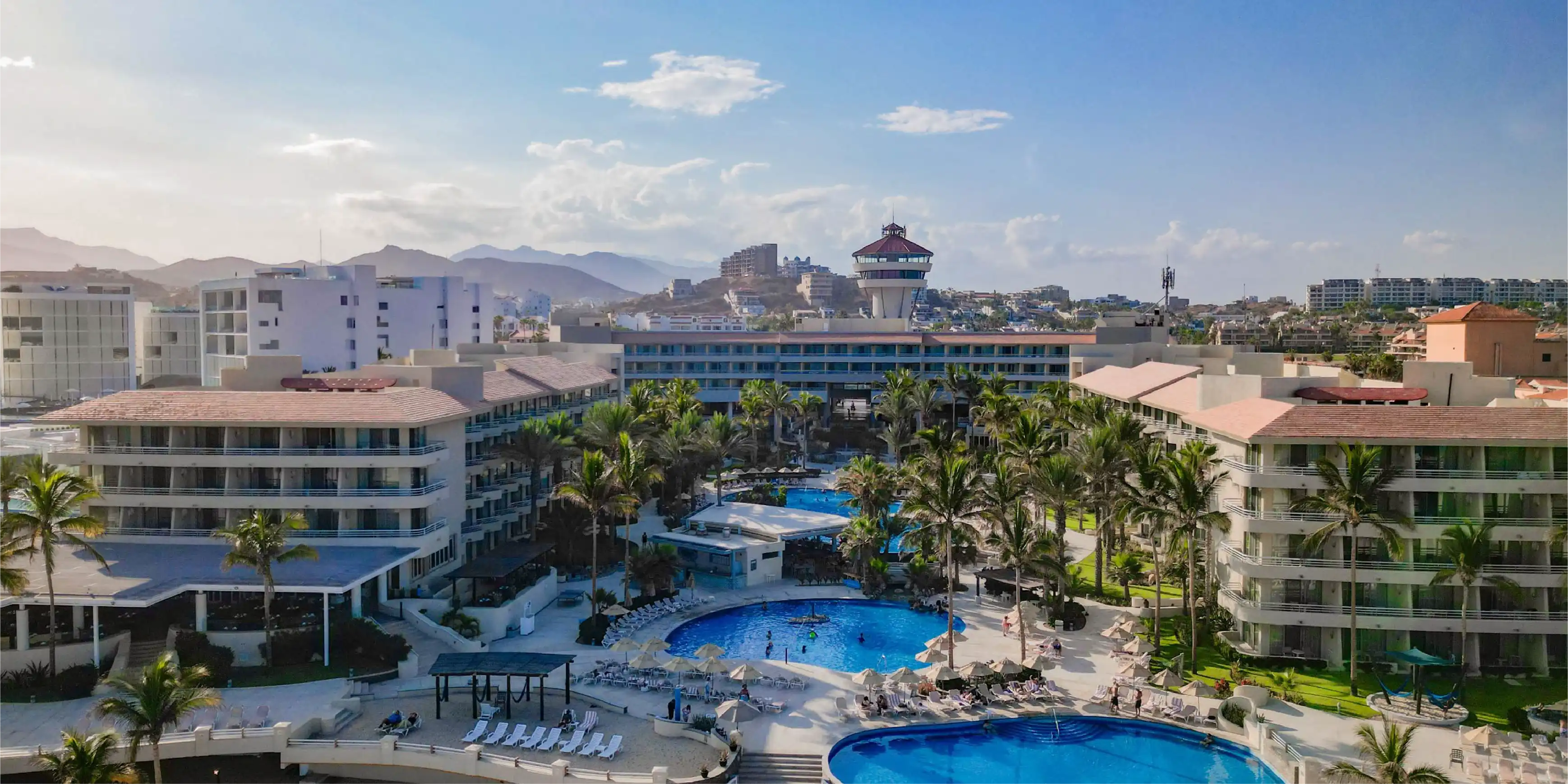 GR Solaris Lighthouse Los Cabos