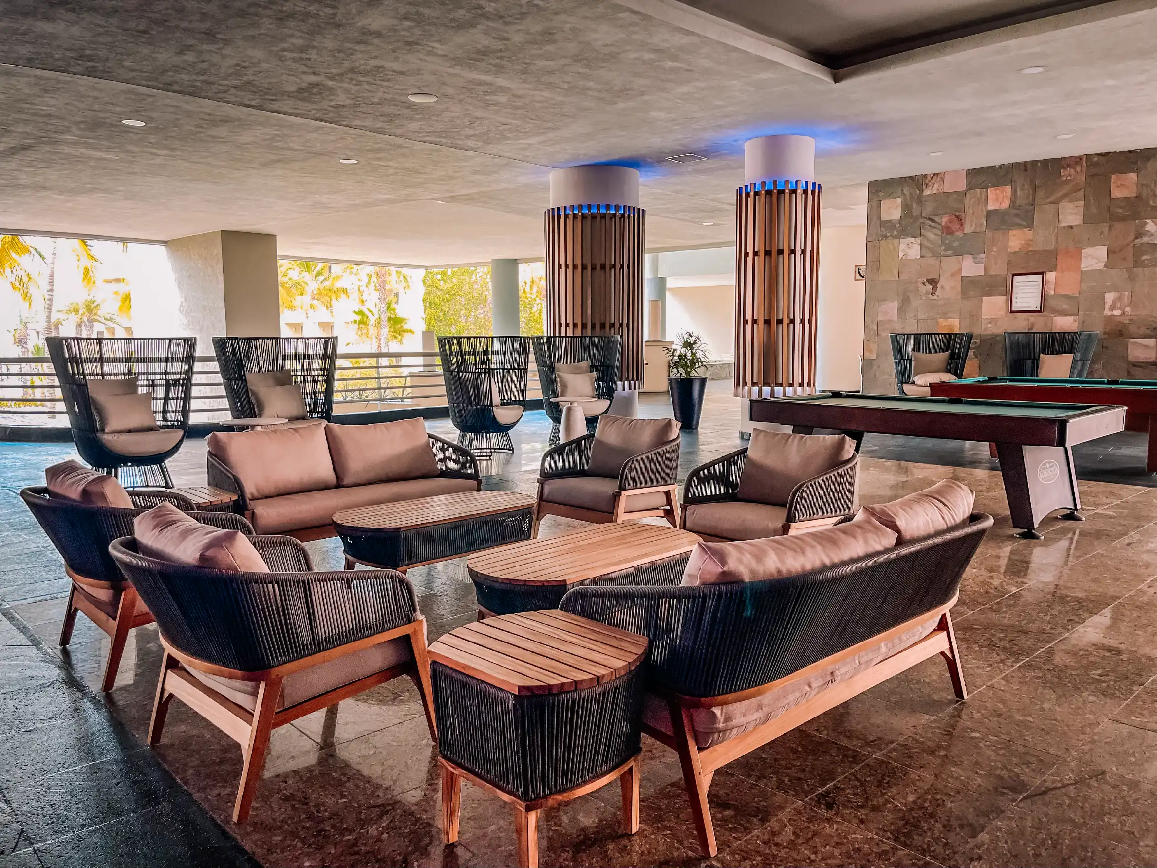 Gallery GR Solaris Lighthouse 2