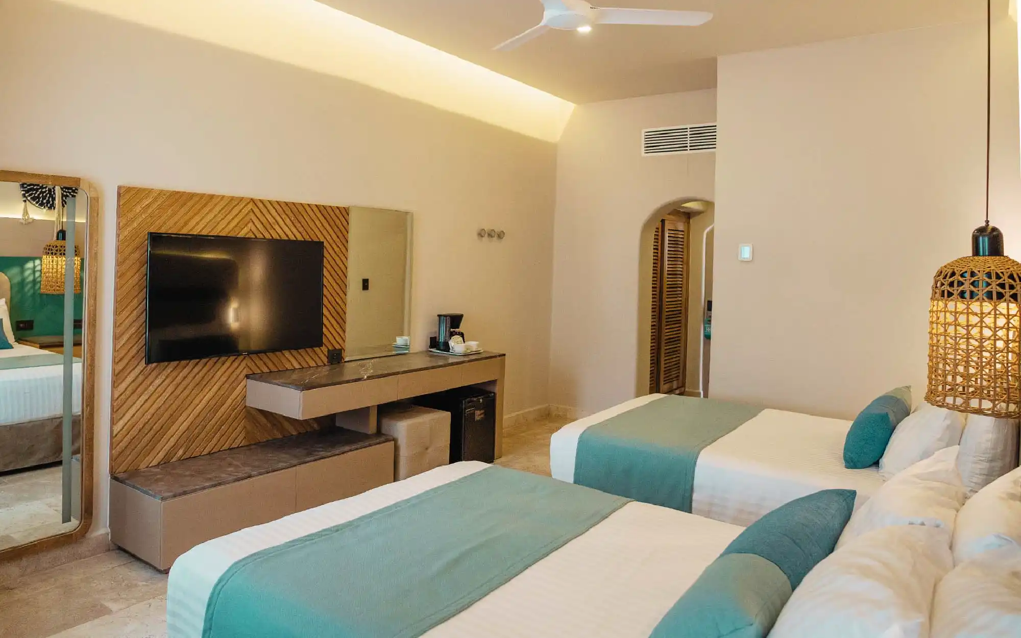 Habitación de lujo con vista a la laguna